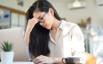 La importancia de practicar bajo presión: simulacros de examen de oposiciones en una plataforma de test online